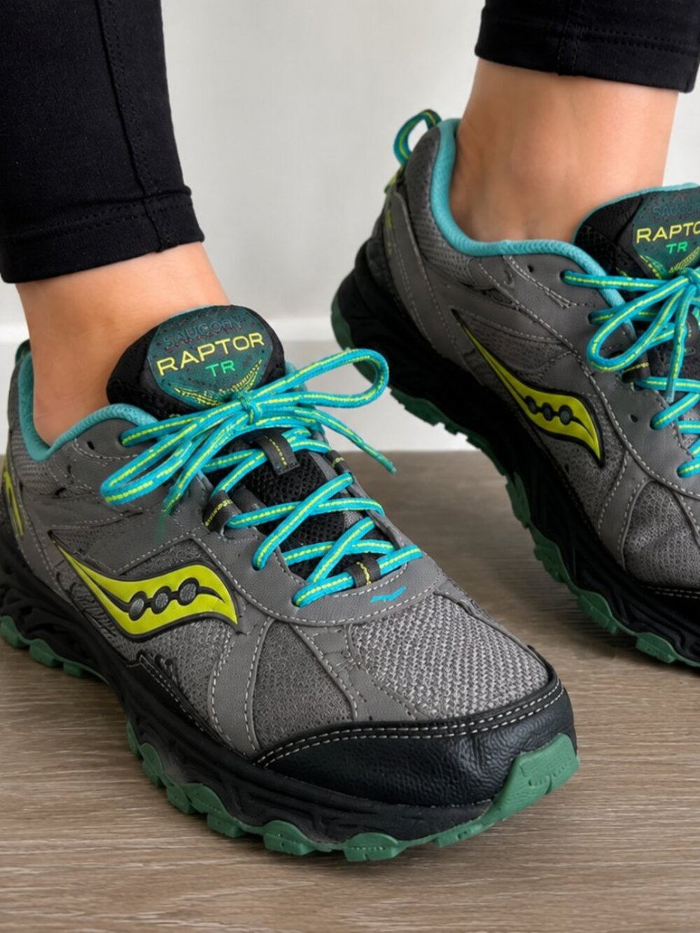 Saucony Raptor TR Gray Teal Trail Running Shoes Women's Size 9.5 Lace Up